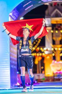 BIB: 204
                            <button type="button" onclick="openModal(21814120)" class="btn btn-primary btn-sm float-right btn-popup" data-toggle="modal" data-target=".modal-high-quality">
                        <i class="fas fa-shopping-cart"></i> Add to Cart
                    </button>
                                            <button type="button" onclick="isThisMe(21814120, true)" class="btn btn-success btn-sm float-right btn-popup btn-isme hidden" data-toggle="tooltip" data-placement="bottom" title="นี่คือรูปของคุณใช่ไหม คลิกที่นี่เพื่อเอาเข้าอัลบั้ม">
                        <i class="fas fa-plus"></i> Add to album
                    </button>
                    <button type="button" onclick="isThisMe(21814120, false)" class="btn btn-warning btn-sm float-right btn-popup btn-isnotme hidden">
                        <i class="fas fa-ban"></i> Remove from album
                    </button>